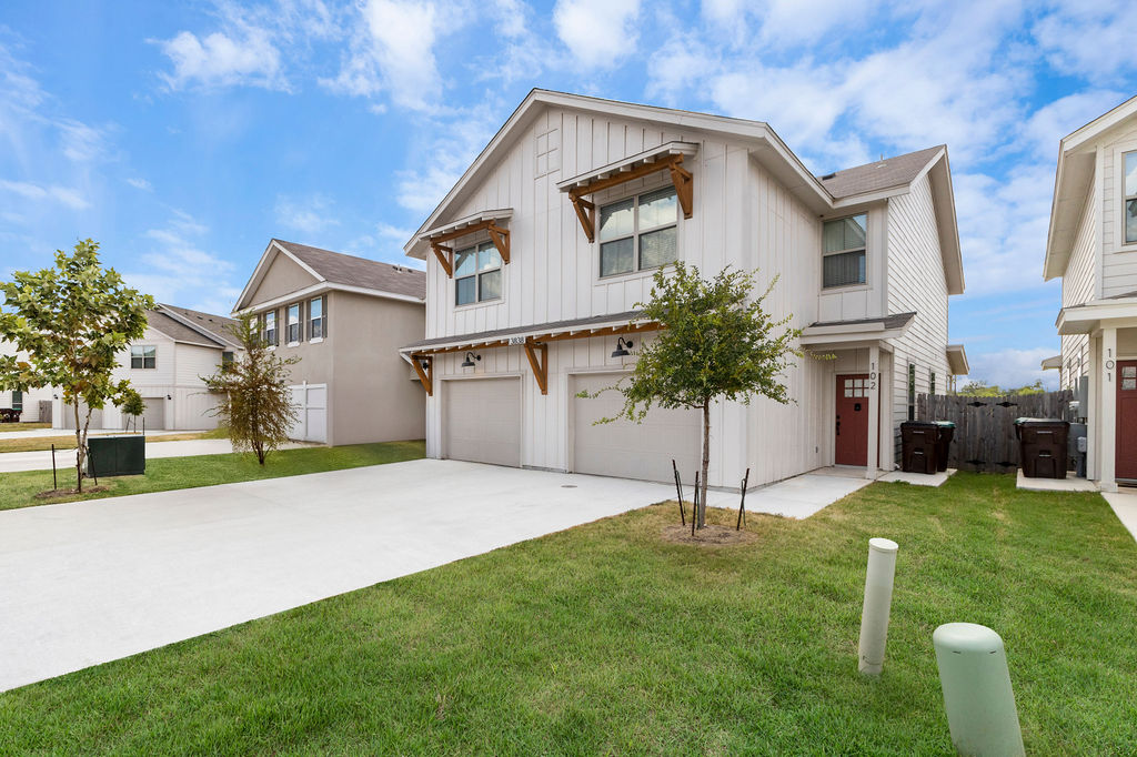 13838 Enzo Gate - 102