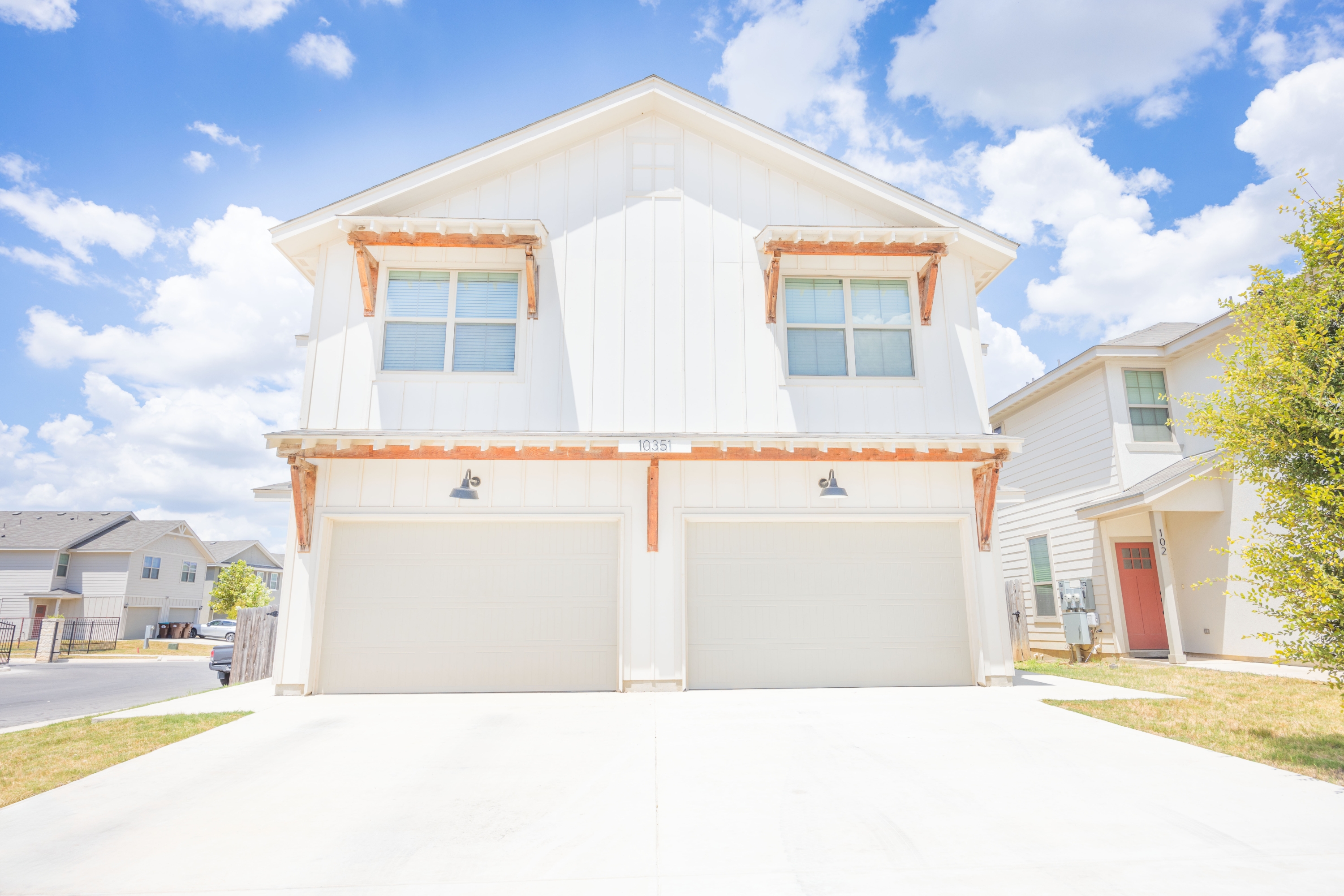 10351 Lynwood Branch - 102